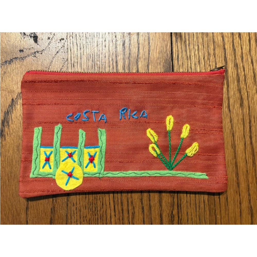 Costa Rica Embroidered Pouch - Picture 4 of 6